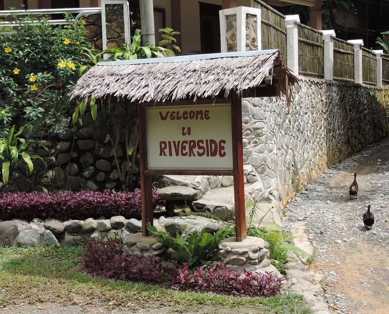 Riverside Guesthouse Bukit Lawang Exterior photo